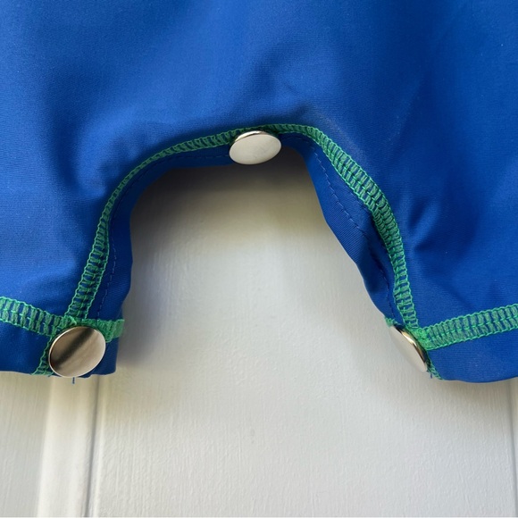 •Carter’s• NWT Short Sleeve Dinosaur RashGuard Romper - Size 18 Months - Picture 7 of 11